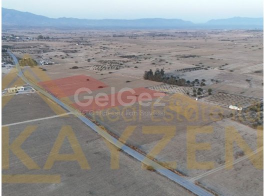 ULUKIŞLA ANAYOL ÜZERİ 4,2 DÖNÜM İMARA AÇIK ARSA *