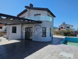 Küçük Erenköy 3+1 Havuzlu Villa