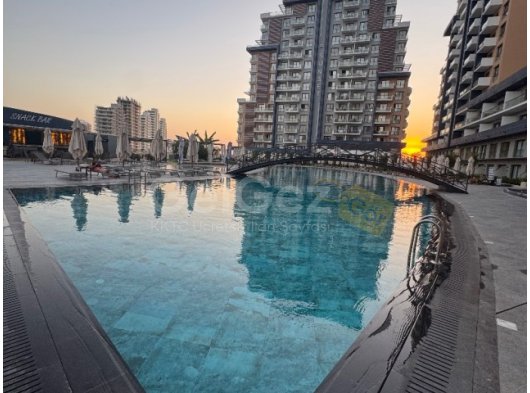 1+0 stüdyo, long beach’te river side projesi