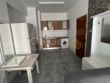 GAZİMAĞUSA TAM MERKEZDE 2+1 EŞYALI TEMİZ DAİRE
