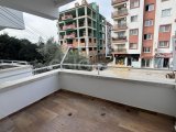 GAZİMAĞUSA TAM MERKEZDE 2+1 EŞYALI TEMİZ DAİRE