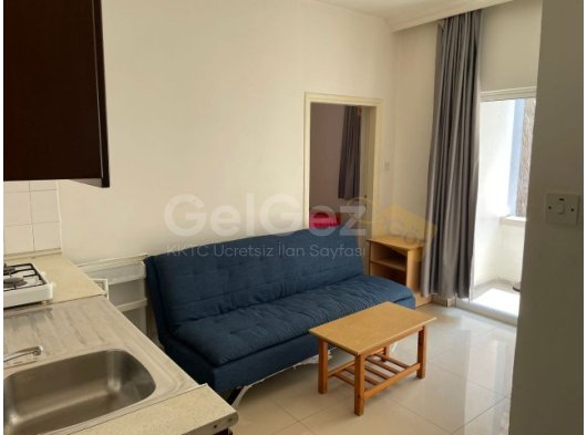 GAZİMAĞUSA GÜLSEREN BÖLGESİNDE KİRALIK EŞYALI 1+1 DAİRE