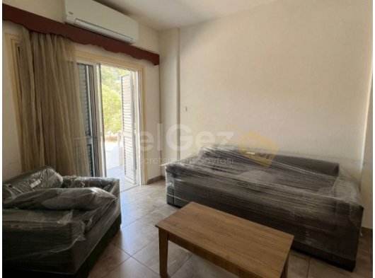 GAZİMAĞUSA DAÜ YANI KİRALIK FULL EŞYALI ZEMİN KAT 2+1 TEMİZ DAİRE -SADECE ÖĞRENCİYE KİRALIK