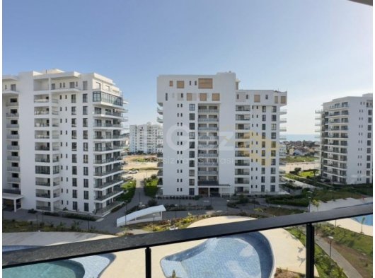 Caesar Blue sitesinde komisyonsuz, FULL EŞYALI SIFIR 2+1 DAİRE, AYLIK 750 GBP. Full yerden ısıtma, LED aydınlatma 55 inç Samsung Tv, Bosh marka beyaz eşyalar ve