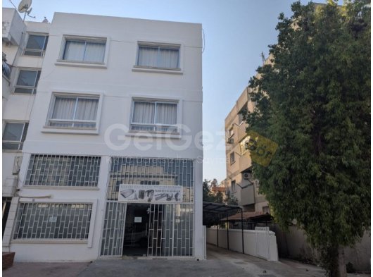 ORTAKÖY'DE, KADIN ÖĞRENCİ VE KADIN ÇALIŞANA UYGUN, 40 METREKARE, İÇİNDE KENDİNE AİT BANYO VE TUVALETİ OLAN, TEK VEYA ÇİFT KİŞİLİK KULLANIMA UYGUN FUL EŞYALI