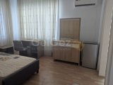 ORTAKÖY'DE, KADIN ÖĞRENCİ VE KADIN ÇALIŞANA UYGUN, 40 METREKARE, İÇİNDE KENDİNE AİT BANYO VE TUVALETİ OLAN, TEK VEYA ÇİFT KİŞİLİK KULLANIMA UYGUN FUL EŞYALI