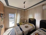 Girne Merkezde Satılık 3+1 Penthouse Daire