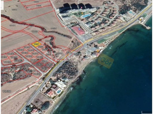 İskele Boğazda satılık 564 m2 arsa