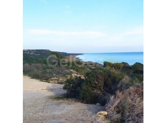 İskele Taşlıca Deniz Manzaralı  Tarla