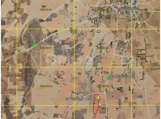 İNÖNÜ'DE, KÖYÜN GÜNEYE DOĞRU UZANAN AKDOĞAN YOLU ÜZERİNDE, SULU VE KURU TARIMA ELVERİŞLİ, 28 DÖNÜM 1 EVLEK BÜYÜKLÜĞÜNDE TARIMSAL ARAZİ