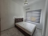 Girne'nin (Lapta Yuruyus Yolu) sahilinde bulunan güzel 3 yatak odalı teras daire kiralık