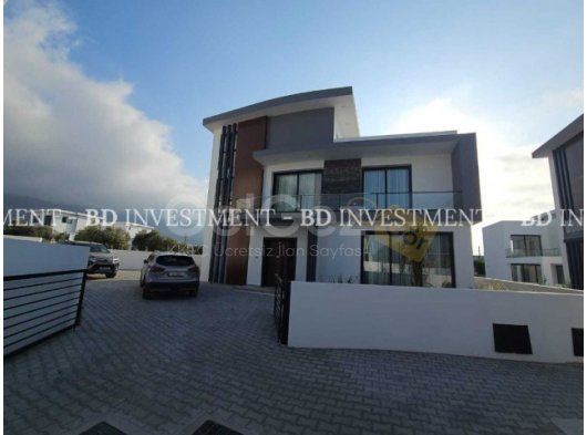 Denize Yürüme Mesafede 4+1 Lüks Sıfır Villa