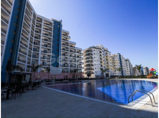 PARK RESIDANCE İSKELE LONGBEACH DE FULL DENİZ MANZARALI VE FULL EŞYALI 1+0 DAİRE