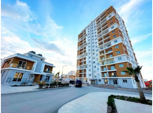 ACİL SATILIK ROYALSUN ELİTE ONYX DE TÜM MASRAFLAR ÖDENMİŞ DEVİR BEDELİ DAHİL 1+1 DAİRE