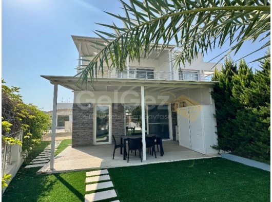 Caesar Beach Sitesinde Satılık 3+1 İkiz Vİlla! Daire fiyatına ikiz villa!!!!