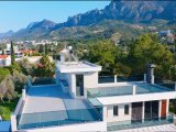 Sevimli Lüks 4 Yatak Odalı Satılık Villa Konum Edremit Girne'de luks/şık yaşam şıklığı bu kusursuz evi bulmak alışılmadık bir durum.