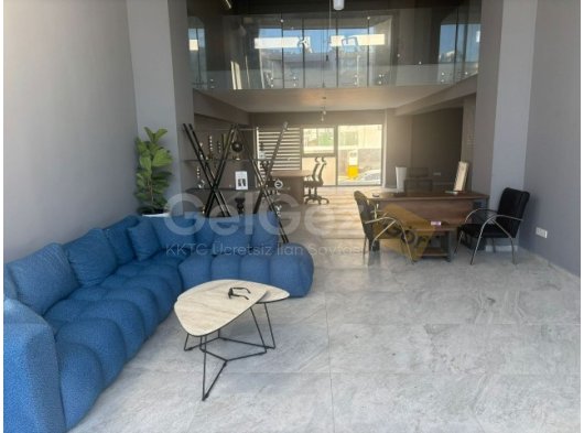 Laroni tower zemin kat dükkan