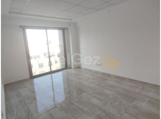 Girne merkezde 2+1 Kiralık ofis