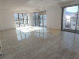 Girne merkezde 2+1 Kiralık ofis
