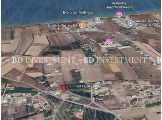 İster Villa Yap İster Komple Bina- 1.212 m² Fırsat Arsa