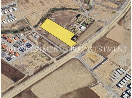 Yenikent'te Ticari Değeri Yüksek Türk Koçan 11.408 m² Arazi