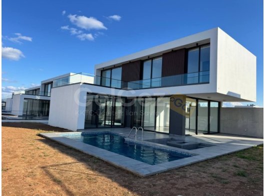 Northernland: Emerald Villas. 3+1 özel villa 365.000! Salamis Çemberi