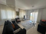 Girne Yeni liman duraklarına yakın deniz manzaralı kiralık 3+1 daire