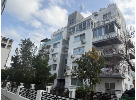 Girne barış park bölgesinde kiralık 2+1 daire