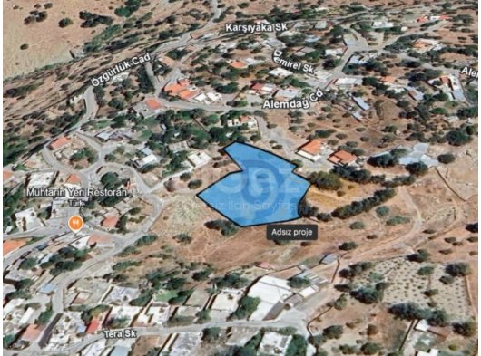 Kozanköy Merkezinde 2374 m² Arsa