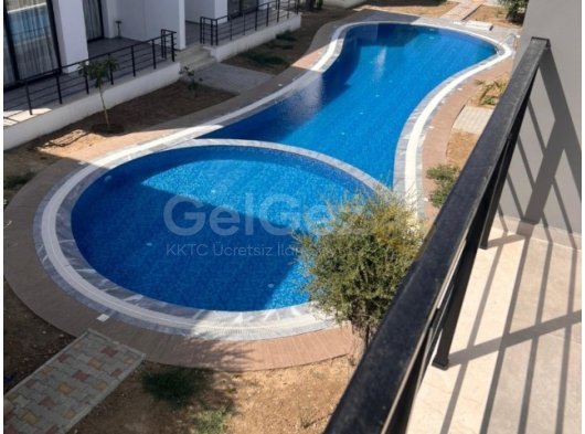 Laptada ortak havuzlu kiralık 3+1 villa