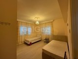 Girne merkezde Haci Ali sitesinde kiralık 3+1 daire
