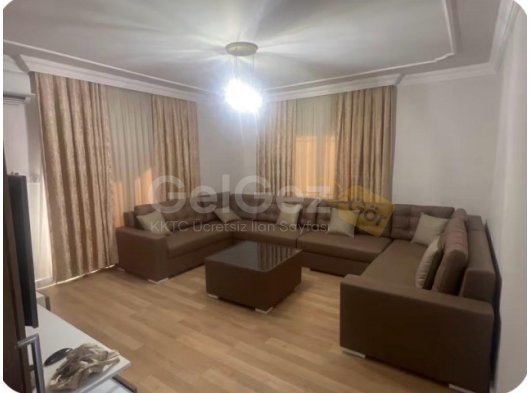 Girne Nusmar market bölgesinde kiralık 3+1 daire