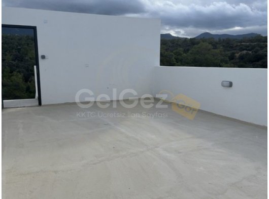 Satilik 1+1 Loft Penthouse - Girne Esentepe