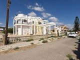 Kiralık Geniş Villa – Hem Konut Hem İş Yeri Kullanımına Uygun - Gazimağusa Yeni Boğaziçi