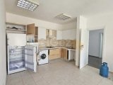 Magusa/saklıkentte satılık 2+1 daire 80 m2 85,000 £ esdeger kocan /ortak kullanım havuzu/3150 tl ayda aidatı vardır. zemin katta satılık bina