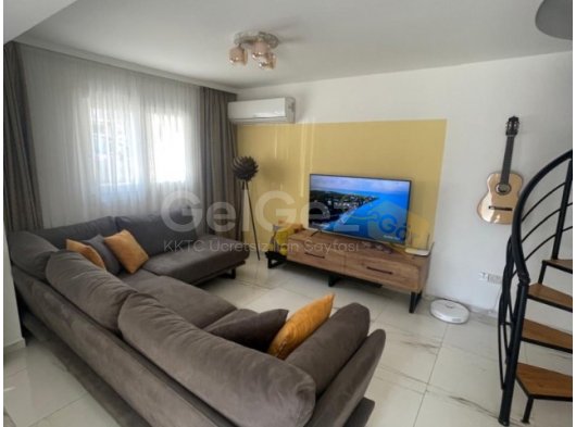 Alsancakta Nurel sitesinde kiralık 2+1 dubleks daire