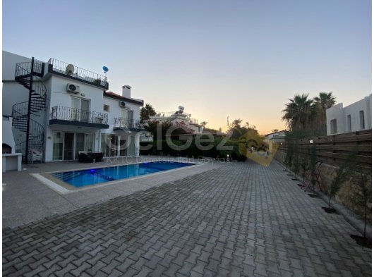 Alsancak Meritlere yakın satılık 4+1 villa