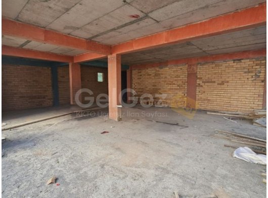 Mağusa Çanakkale bölgesinde satılık 2 adet dükkanımız 100 m2 % 30 peşinat ile kalanı elden ödemeli yeni proje Dükkanlar (2 adet ) 100 m2 2 yıl sonra teslimdir .