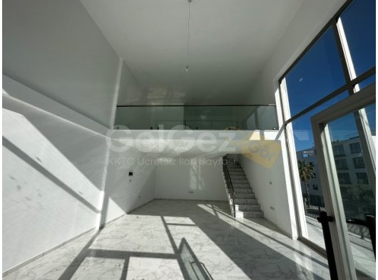 Girne’nin En İşlek Caddesinde; Kiralık Dükkan, Ofis, İşyeri.