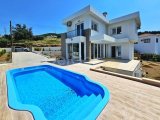 Girne Alsancak; Deniz Manzaralı, Villa