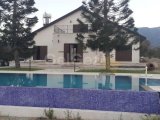 Girne Çatalköy; Hurma Restaurant Üzerinde, Muhteşem Manzaralı, 6931m2 içerisinde Müstakil Ev