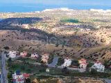 Girne Arapköy; Dağ Deniz Manzaralı; 1081 m2 Villalık Arsa