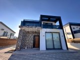 Girne Karakum; Cratos Otel Civarı, Yeni Eşyalı Yeni Villa