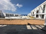Girne Bahçeli; Ortak Havuzlu Sitede, Denize Yürüme Mesafesinde, Mayıs Teslim 1+1 Bahçeli Daire