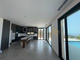 Girne Karmi; Eşsiz Manzaralı, Ultra Lüx, Asansörlü Villa