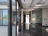 Girne Çatalköy; Denize Yürüme Mesafesinde, Ultra Lüx, 4 Yatak Odalı Villa