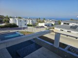 Girne Çatalköy; Deniz Manzaralı, Hemen Teslim ! TÜRK TAPULU,  4 Yatak Odalı Villa