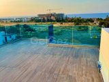 Girne Çatalköy; Ortak Havuzlu Sitede, Shayna Beach Civarı, Deniz Manzaralı 2+1 Eşyalı Villa