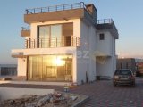 Çatalköyde deniz ve dağ manzaralı satılık 4+1 sıfır villa
