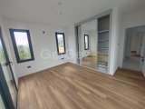 Girne Zeytinlikte deniz manzaralı satılık 4+1 villa